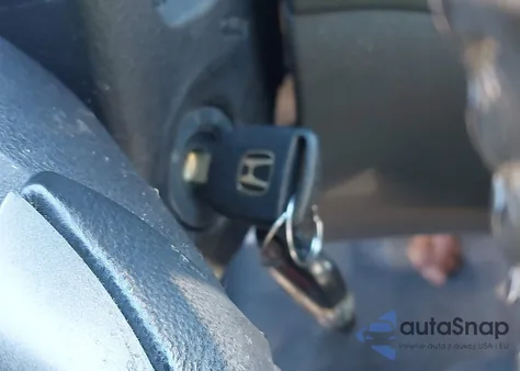 2006 Honda Odyssey Ex-L z USA, uszkodzony, nr VIN 5FNRL38736B057109